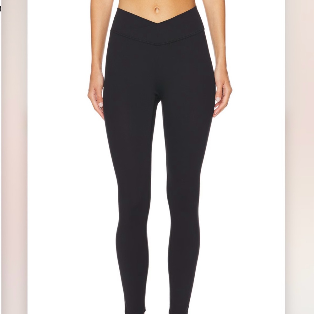 437 V Legging - Picture 5 of 6